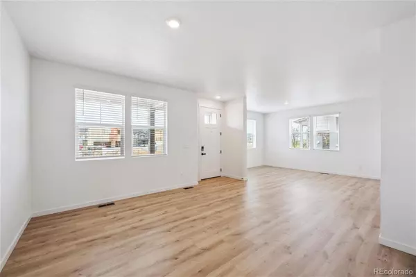 Aurora, CO 80018,22253 E 6th PL
