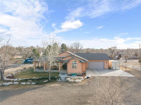 2 Twilight LN, Pueblo, CO 81005