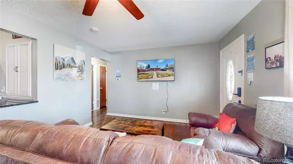 Denver, CO 80221,7081 Warren DR