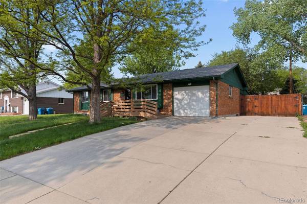 1445 S Balsam CT,  Lakewood,  CO 80232