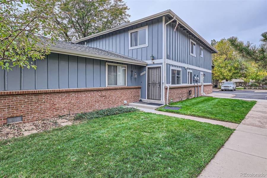 1244 S Uvalda ST, Aurora, CO 80012