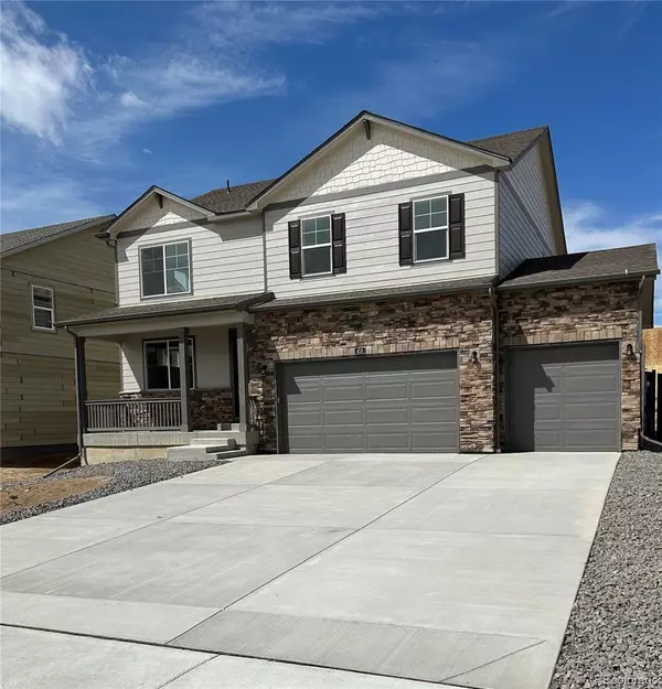 418 Thrush PL, Johnstown, CO 80534