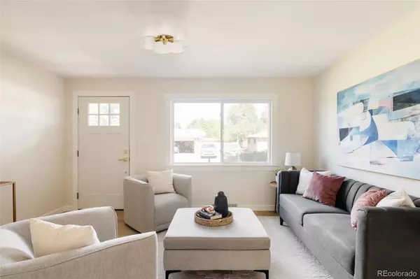 Centennial, CO 80122,6832 S Birch WAY