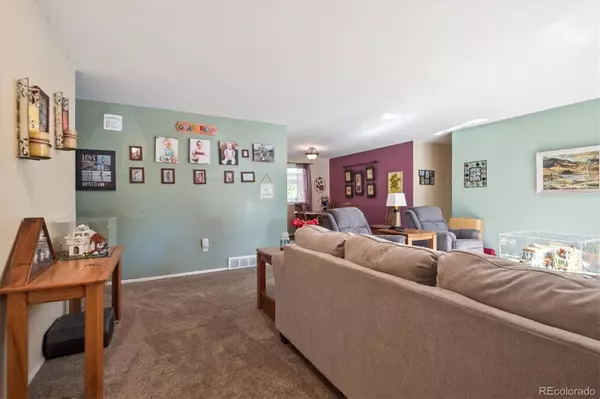 Aurora, CO 80013,3127 S Mobile WAY