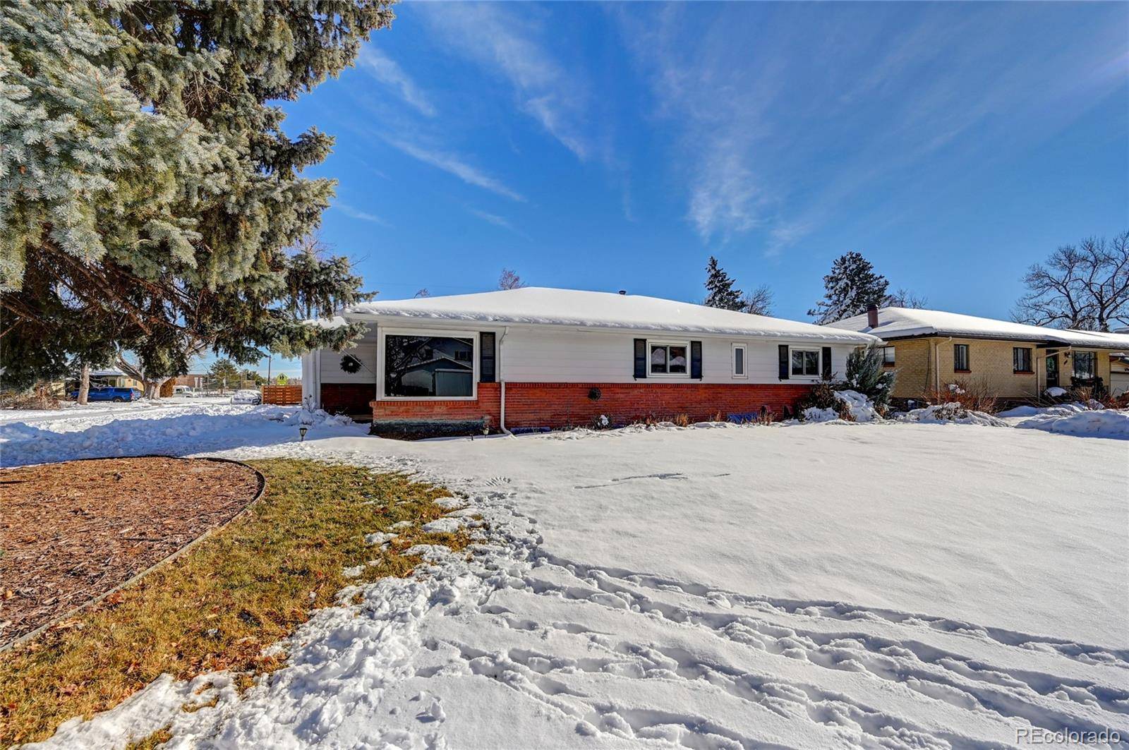 Englewood, CO 80110,490 W Grand AVE