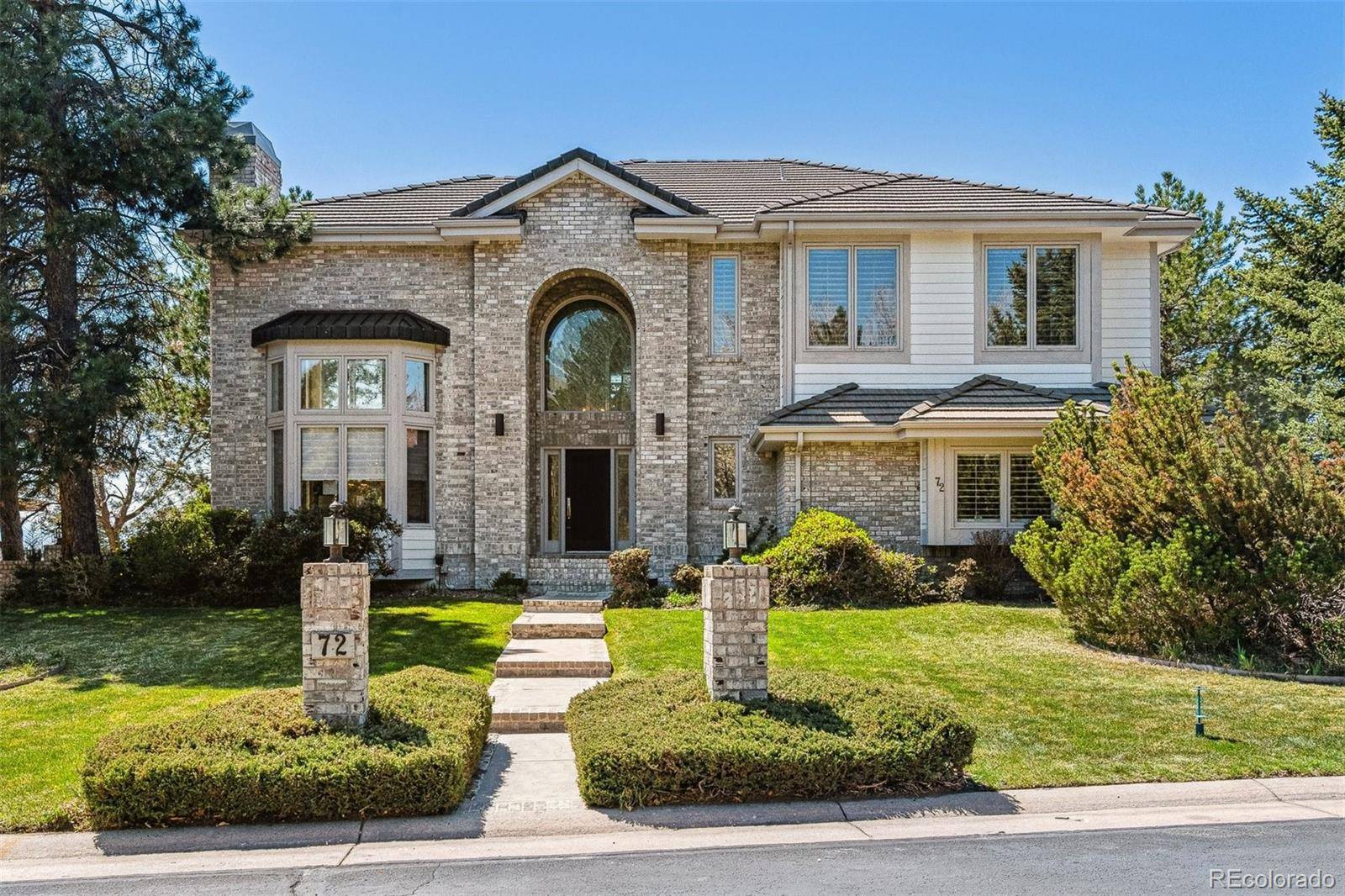 72 Falcon Hills DR, Highlands Ranch, CO 80126