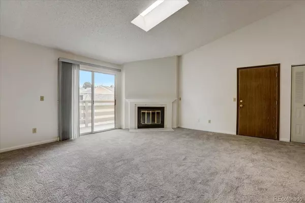 Lakewood, CO 80227,3340 S Ammons ST #15-204