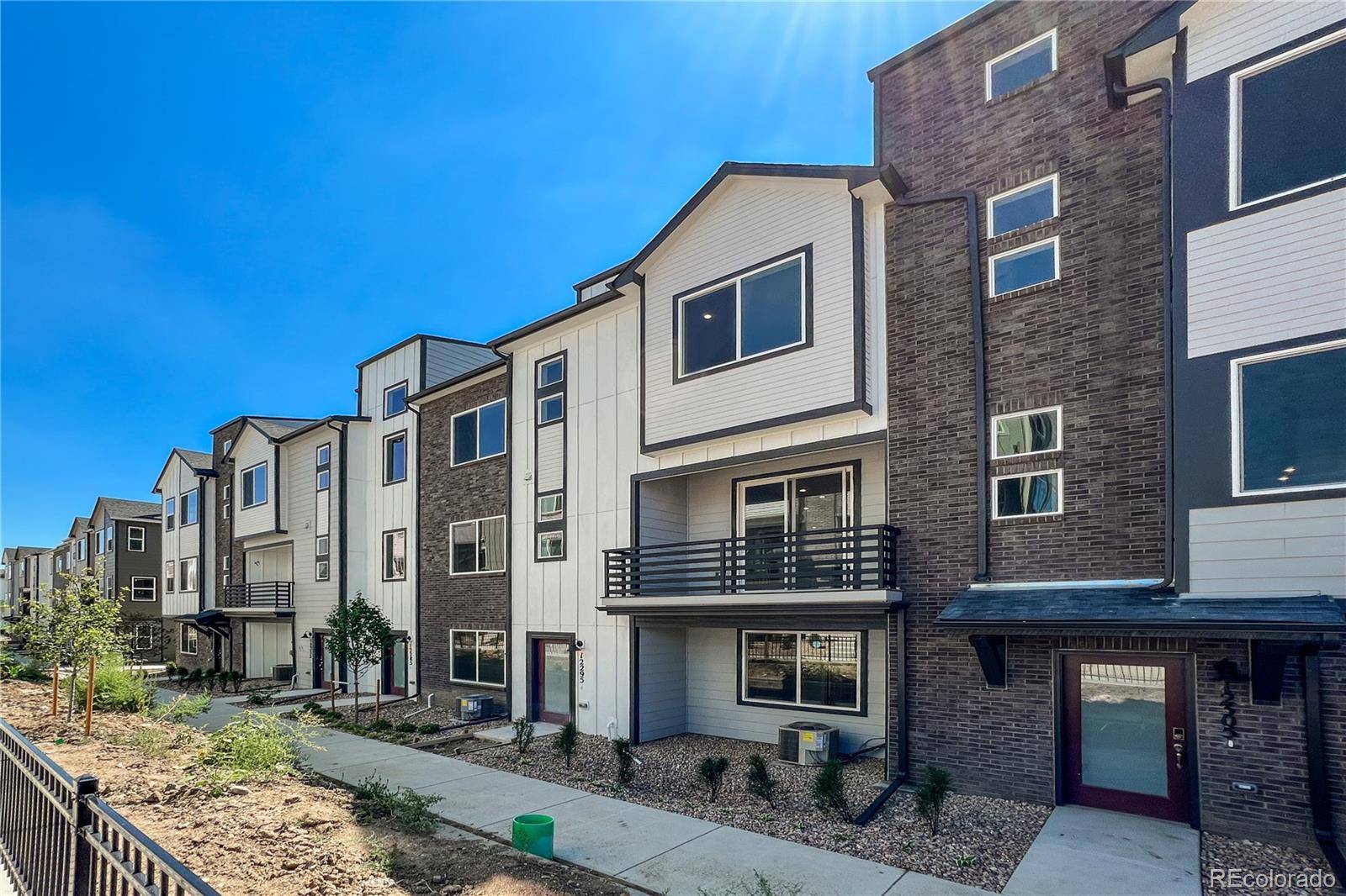 12295 W 57th PL, Arvada, CO 80002
