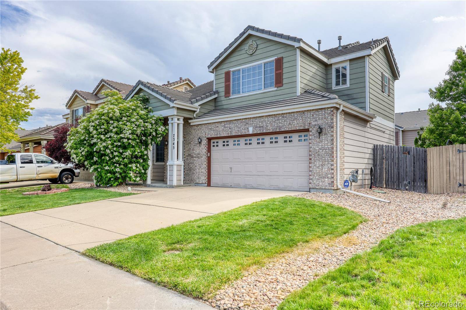7345 S Nucla ST, Aurora, CO 80016