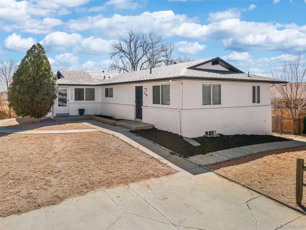 6338 Julian ST, Denver, CO 80221