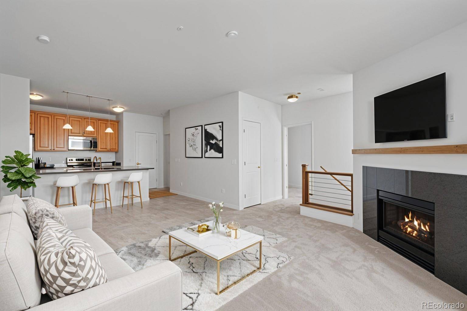 Denver, CO 80216,4100 Albion ST #320
