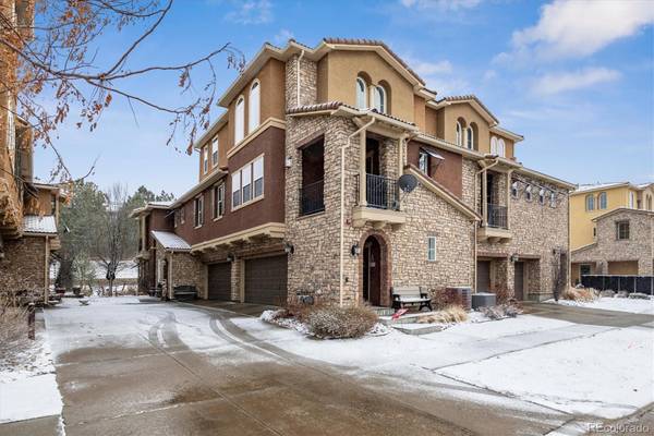 9452 Loggia ST #B, Highlands Ranch, CO 80126