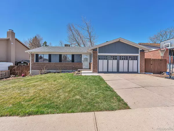 2325 S Ellis ST, Lakewood, CO 80228