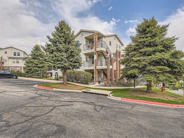 1638 S Deframe ST #B1, Lakewood, CO 80228