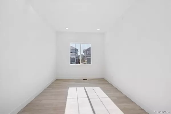 Erie, CO 80516,653 Split Rock DR