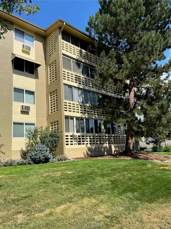 Denver, CO 80247,350 S Clinton ST #8D