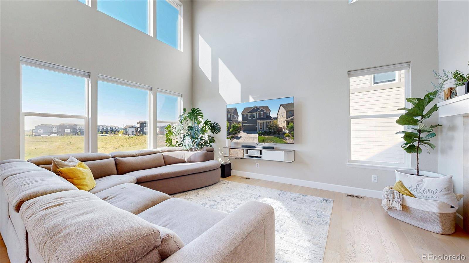 Castle Pines, CO 80108,416 Hyde Park CIR