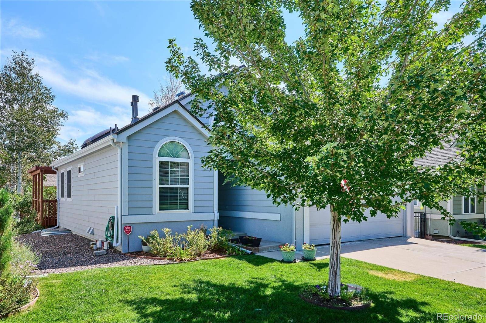 10748 W Dumbarton CIR, Littleton, CO 80127