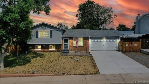 2648 S Cimarron ST, Aurora, CO 80014