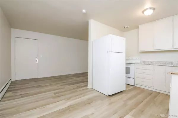 Aurora, CO 80010,1592 Lansing ST #1-6