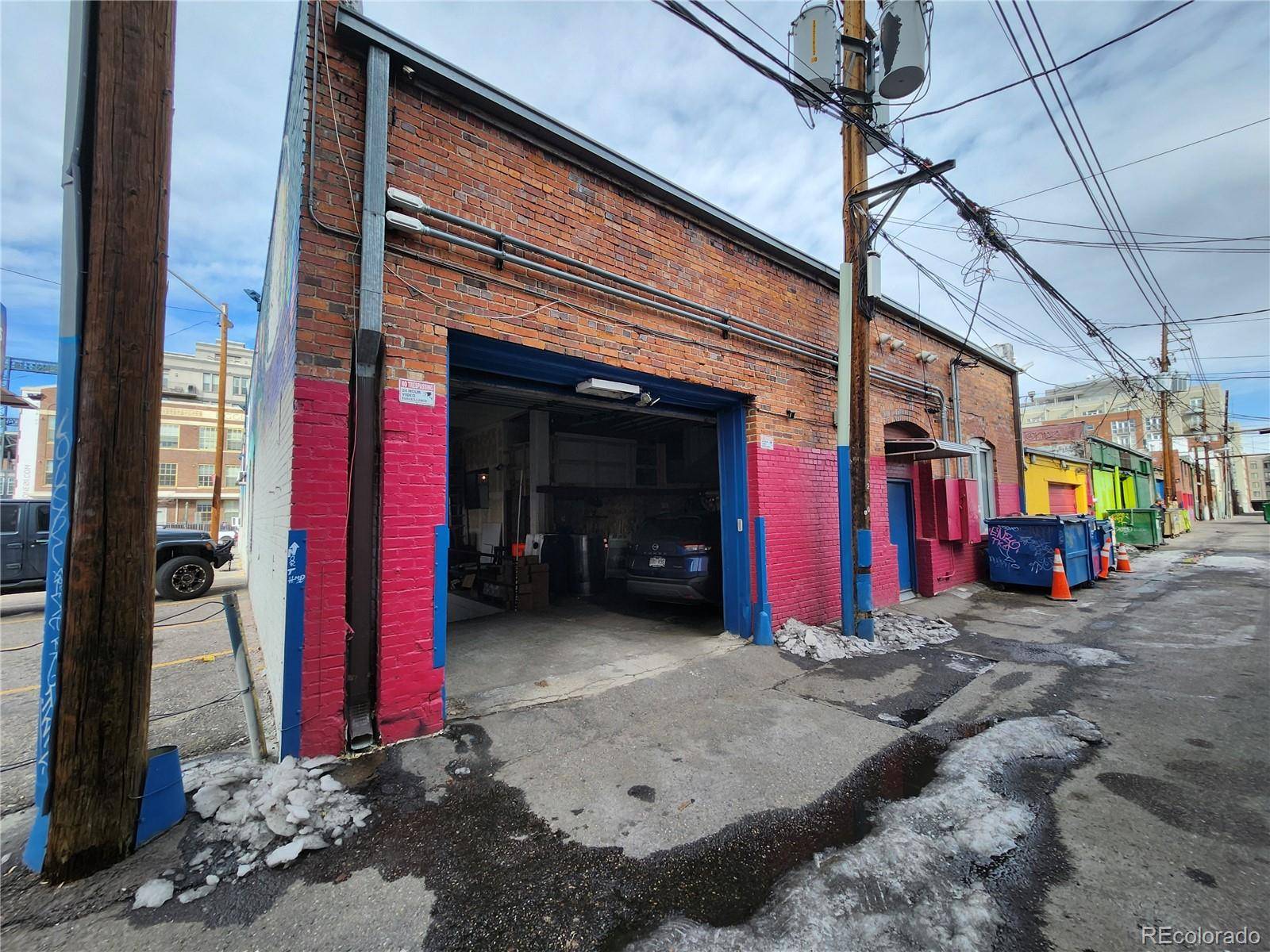 Denver, CO 80205,2110 Market ST