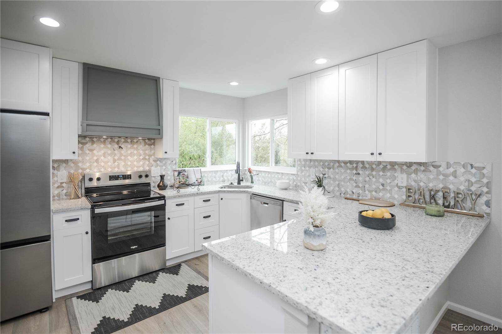 Lafayette, CO 80026,329 Lodgewood LN