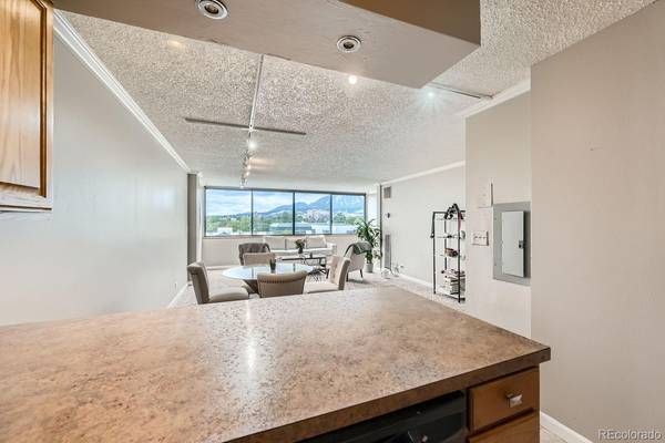 Boulder, CO 80302,1850 Folsom ST #402