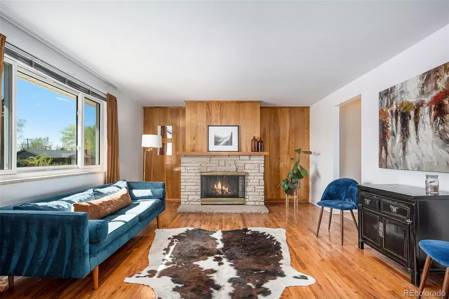 8209 Benton WAY, Arvada, CO 80003