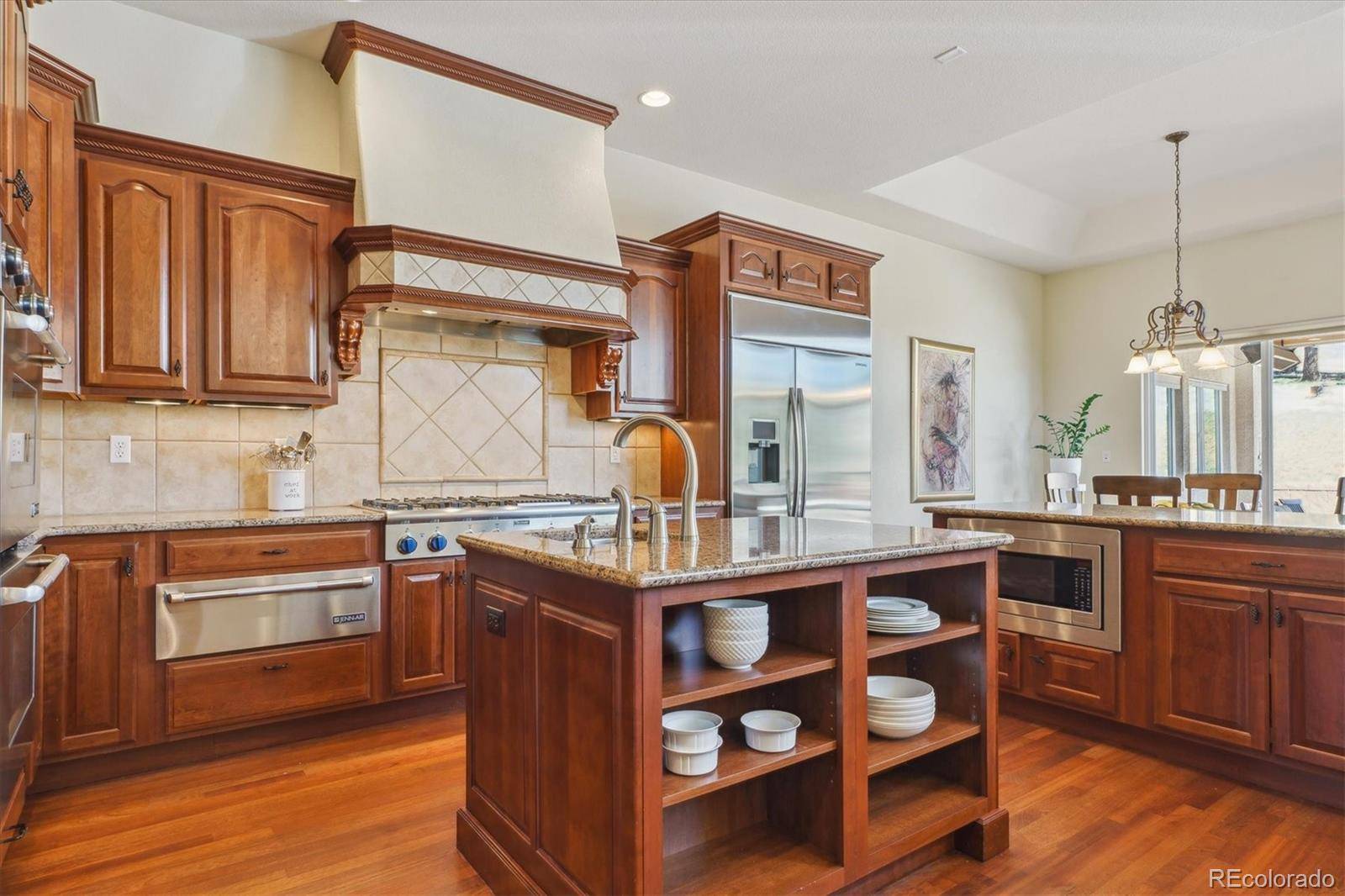 Larkspur, CO 80118,4619 Mohawk DR