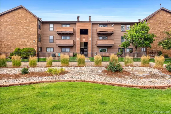 Lakewood, CO 80228,211 Wright ST #306