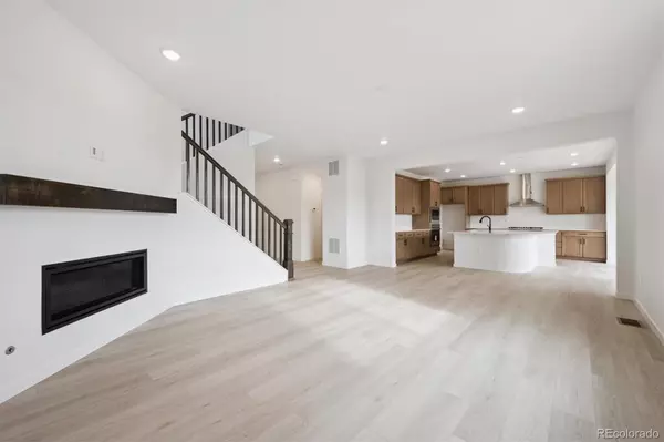 Aurora, CO 80018,25020 E Pacific AVE