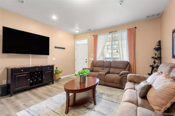 Thornton, CO 80229,833 E 98 AVE #204
