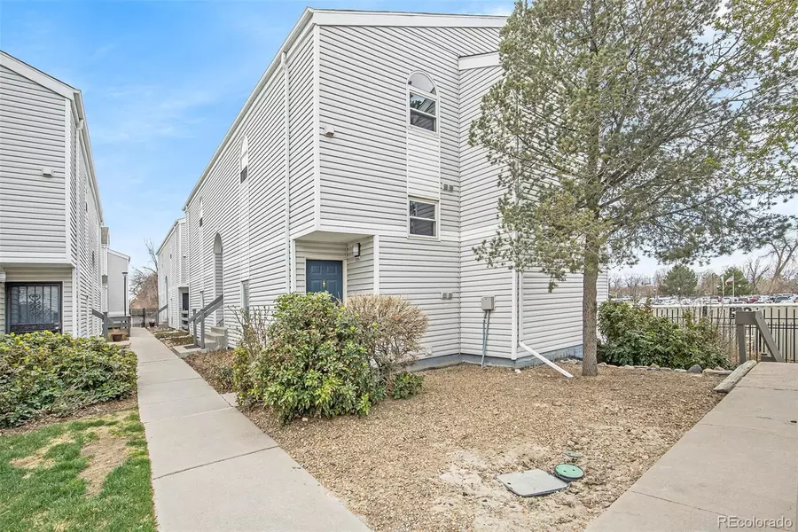 11105 E Alameda AVE #204, Aurora, CO 80012