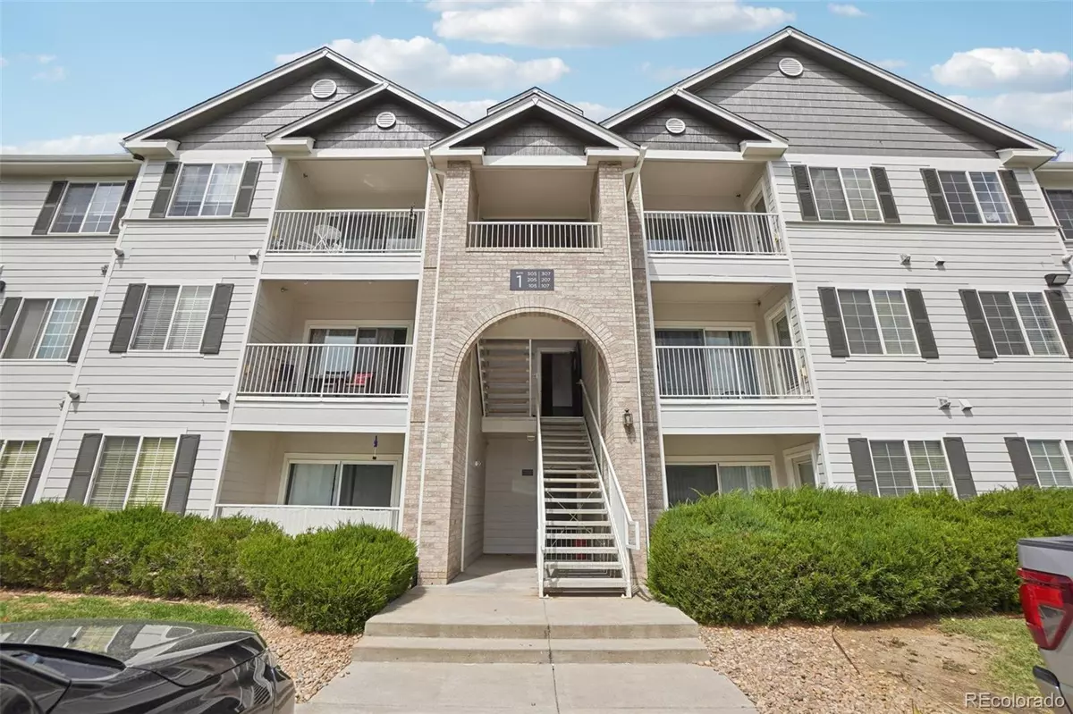 Englewood, CO 80112,15700 E Jamison DR #1-307