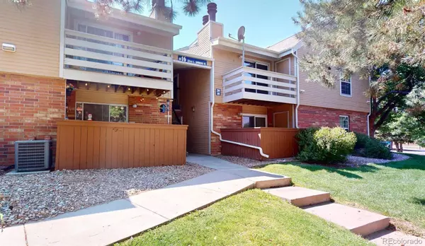 3344 S Ammons ST #16-208, Lakewood, CO 80227