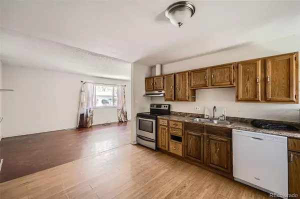 Colorado Springs, CO 80906,1214 Burnham ST