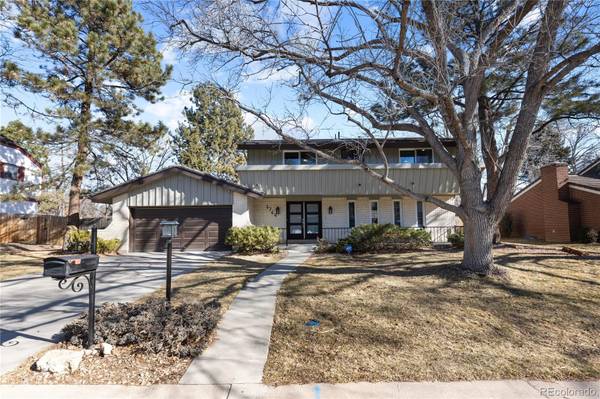 3764 S Niagara WAY, Denver, CO 80237