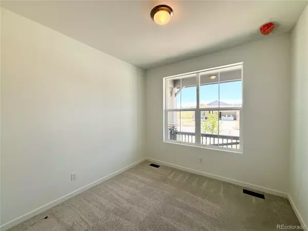 Elizabeth, CO 80107,391 Paloma WAY