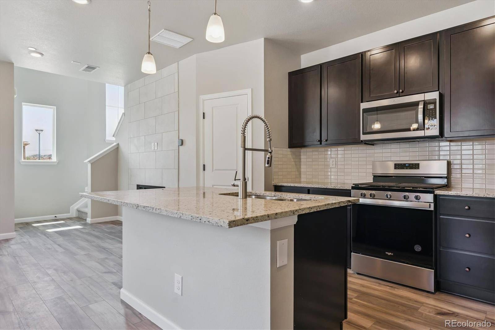 Castle Pines, CO 80108,6807 Huddersfield LN
