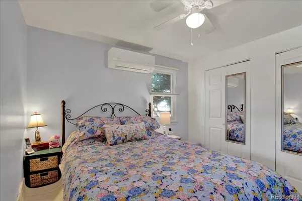 Arvada, CO 80002,5211 Dover ST