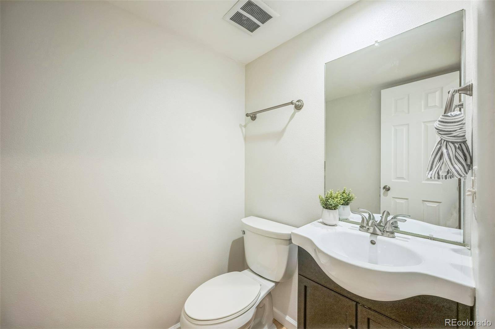 Denver, CO 80247,1219 S Yosemite WAY #63