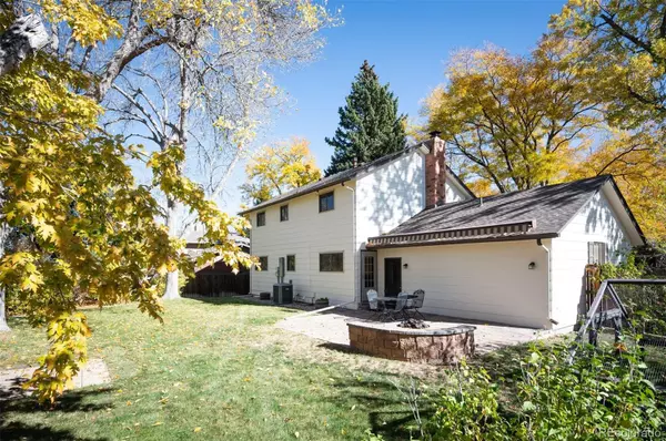 Lakewood, CO 80232,1633 S Holland ST