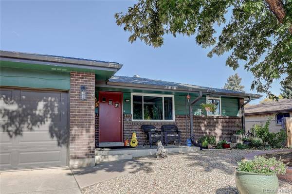 Lakewood, CO 80232,9737 W Arizona AVE