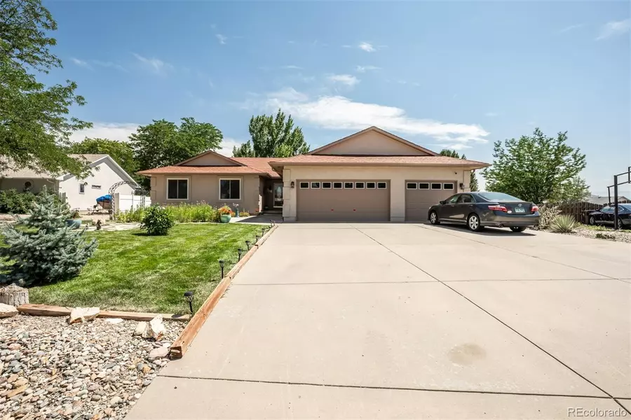 470 W Venturi DR, Pueblo, CO 81007