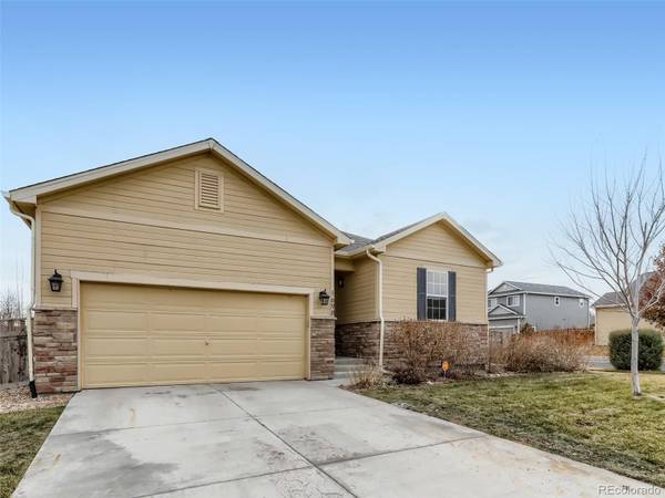 1698 Jade AVE, Lochbuie, CO 80603