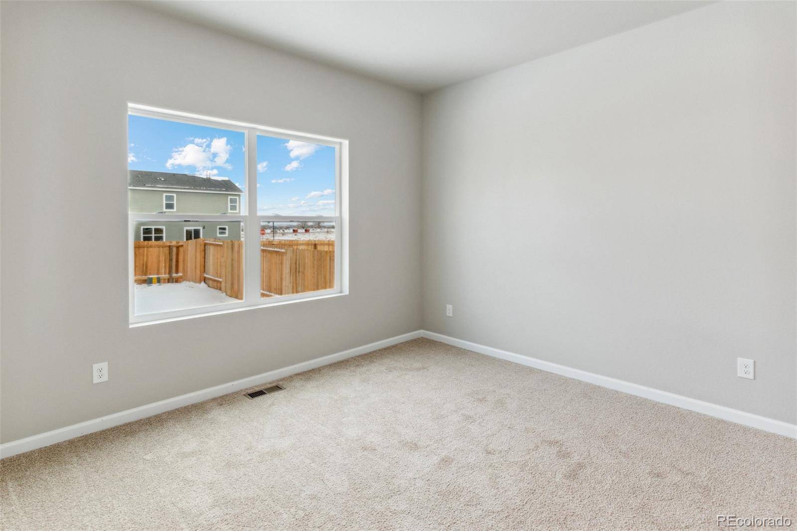 Brighton, CO 80601,819 Sunflower DR