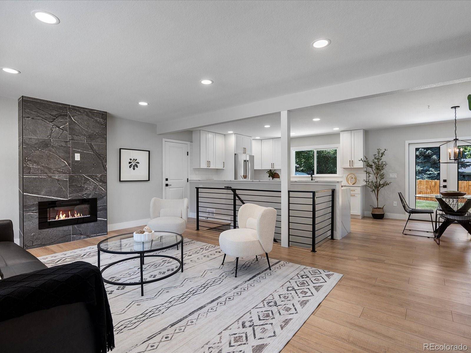 Denver, CO 80237,3551 S Grape ST
