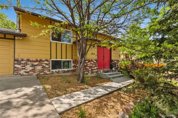 Colorado Springs, CO 80904,814 Paradise LN