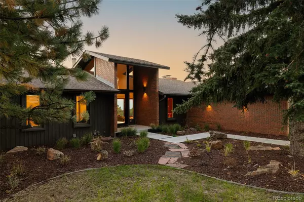 Golden, CO 80401,21579 Cabrini BLVD