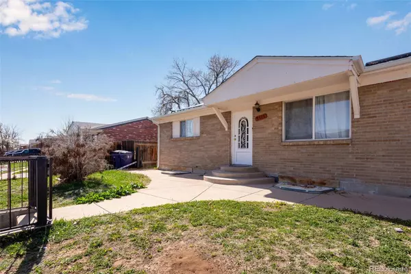 Denver, CO 80239,5519 Tucson ST